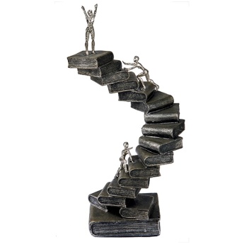 פסל אומנותי – "יגעת ומצאת תאמין" (מטפסים על מדרגות) גובה 30 ס"מ