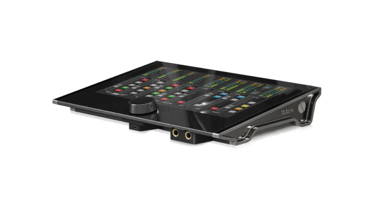 ICON Touch 8, כרטיס קול 8 ערוצים עם מסך מגע