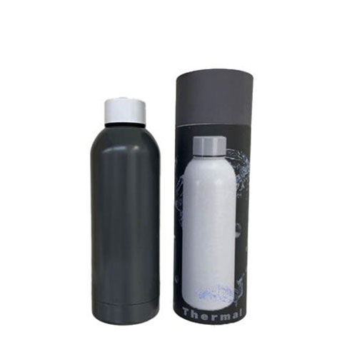 NY-55565-GREY.jpg בקבוק 500 מ"ל באריזה מהודרת – דגם TG2479