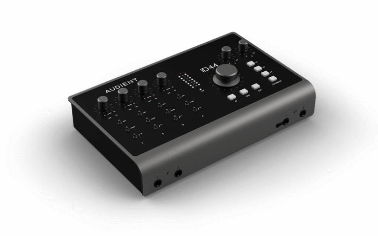 Audient iD44 MKII, כרטיס קול 4 ערוצים