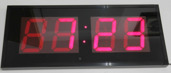 שעון קיר לד דיגיטלי ענק 70x30 ס"מ שעון קיר לד דיגיטלי ענק 70x30 ס"מ